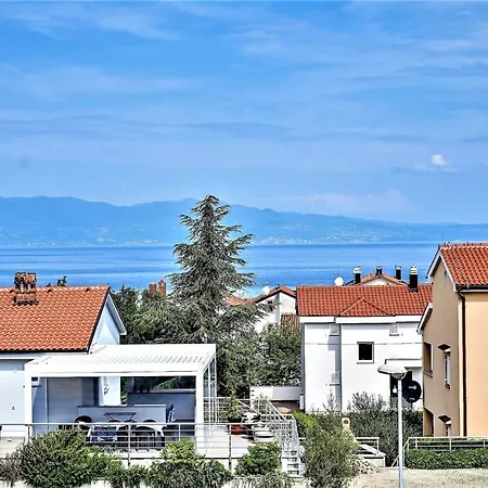 Apartment Luxury Nina With Sea View