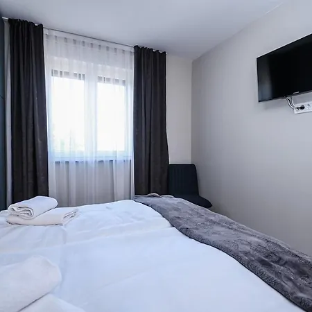 Luxury Nina With Sea View Apartment