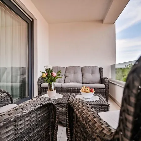 Apartment Luxury Nina With Sea View Sveti Anton (Krk)